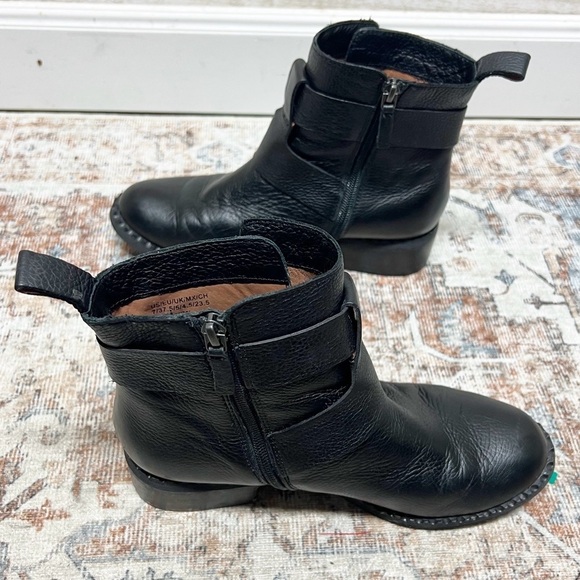 Gentle Souls Kenneth Cole Black Best Moto Ankle Bootie Boots Womens Size 7M - Picture 6 of 10